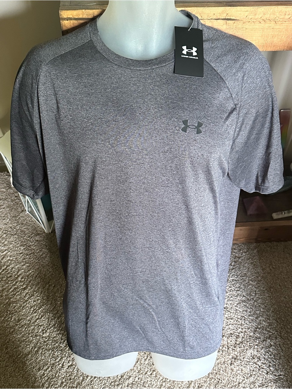 Under Armour Men’s Gray Heather Performance Short Sleeve Tee